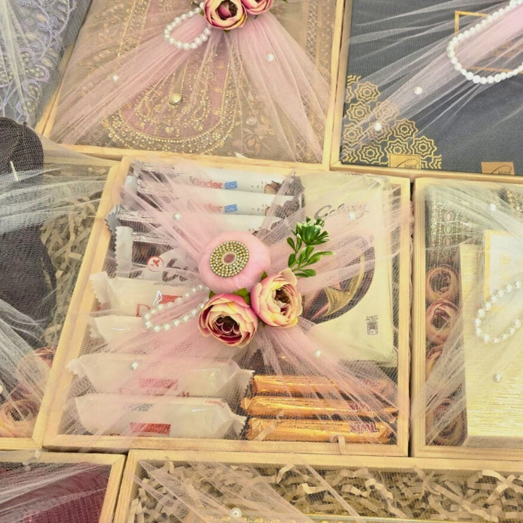 Trousseau Packing