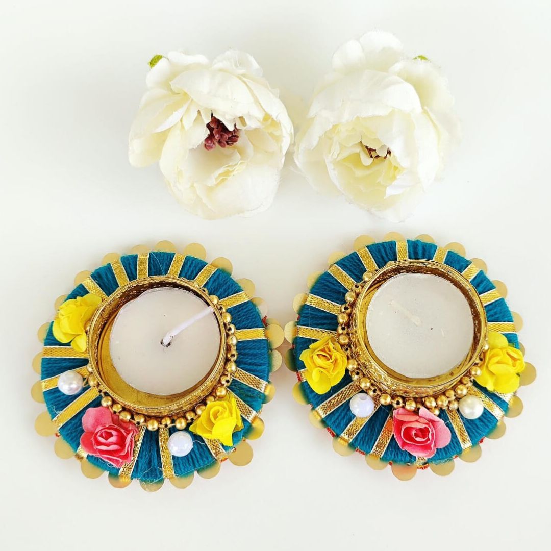 Gota Lace T lights Pair