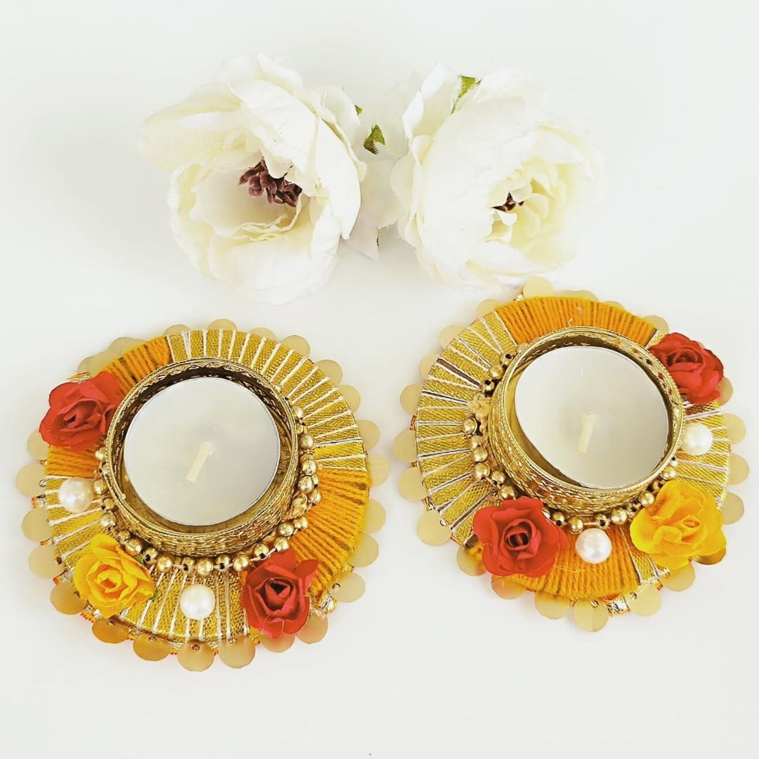 Gota Lace T lights Pair