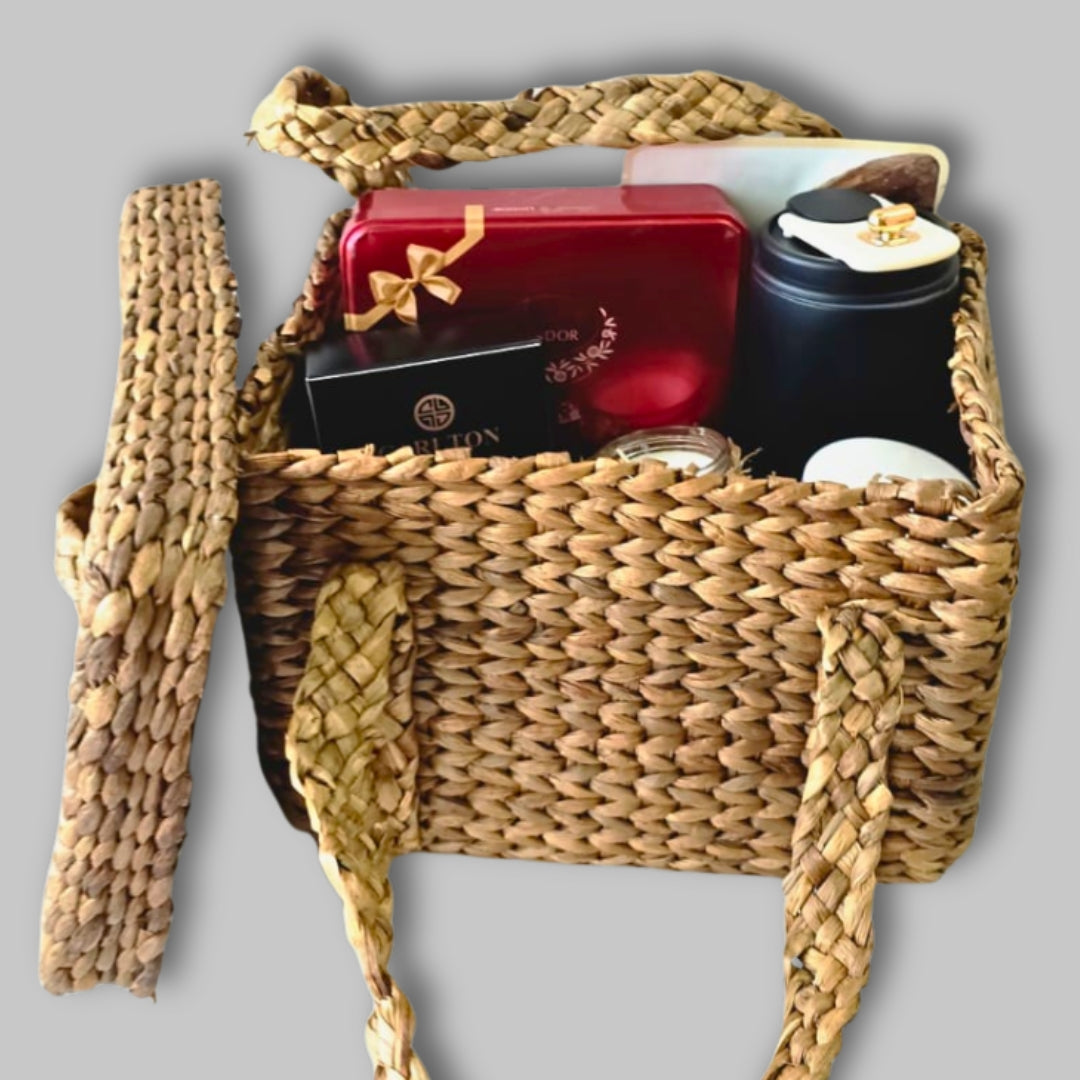 Exclusive Luxe Bakset