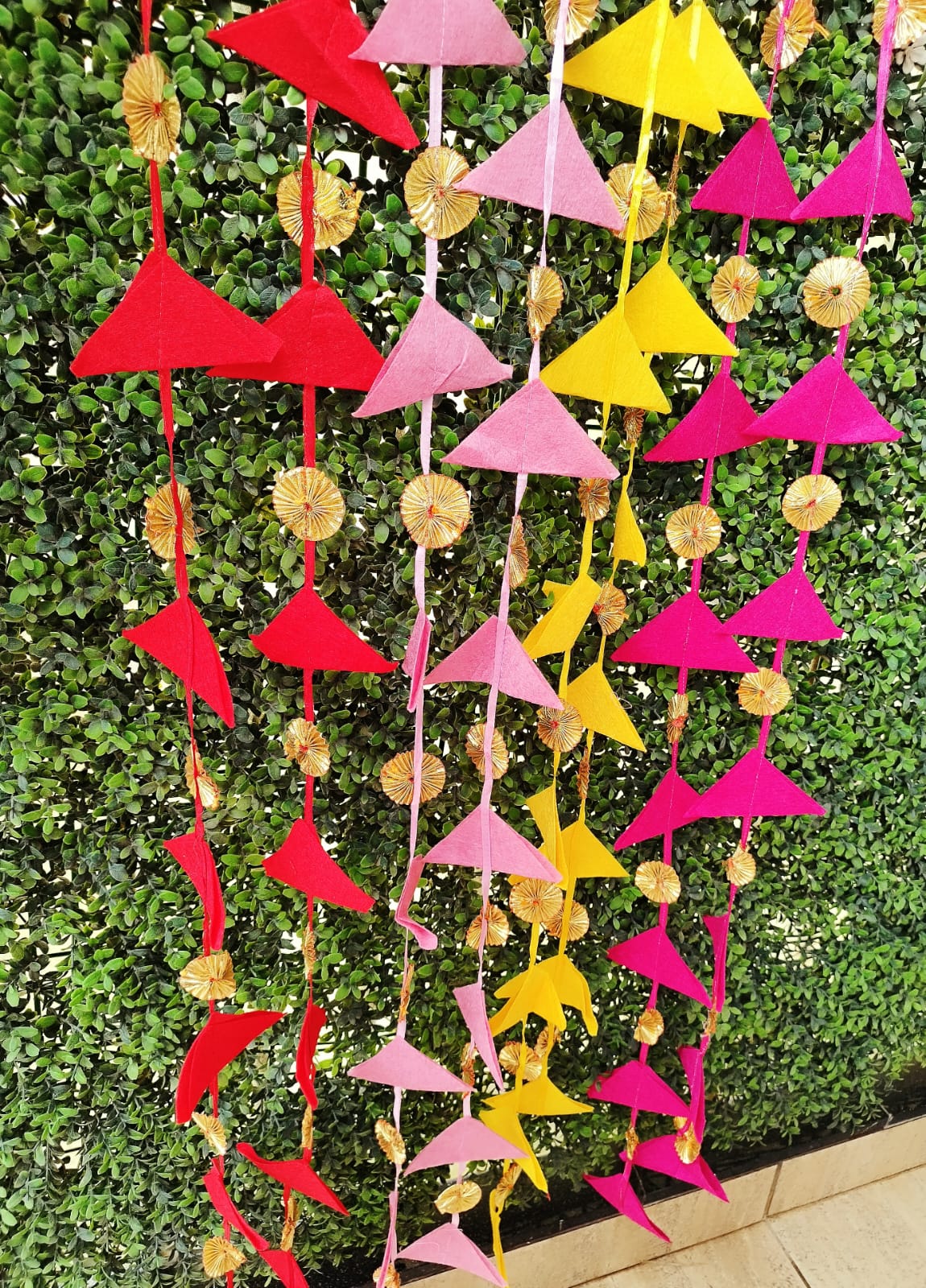 Triangle Strings set of 5