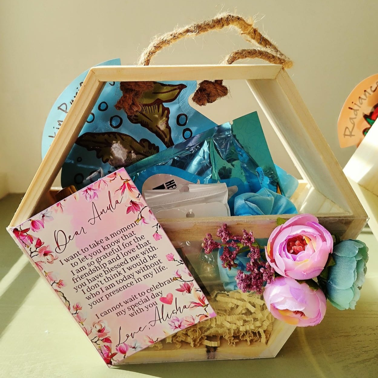 Bridesmaid Basket