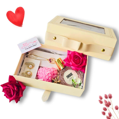 Mini Love Box