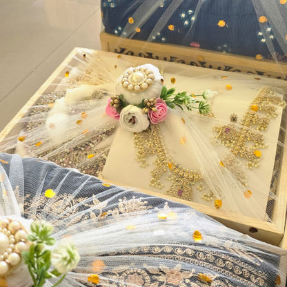 Trousseau Packing