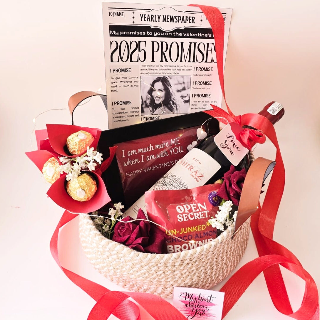 Wine O'Clock Love Basket